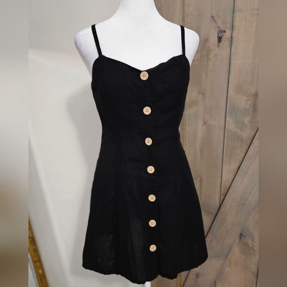 URBAN OUTFITTERS UO Button-Down Strappy Back Linen Dress. Black. Size XS - Picture 7 of 13